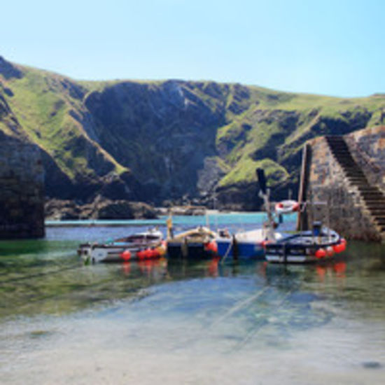 Boats Mullion Harbour, Luxury holiday cottage, sea views, beach, seashore, cove, sea views, Lizard, Cornwall, Mullion seaside, 