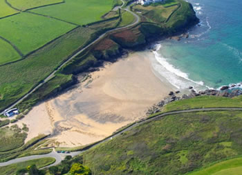 Holiday Cottages Overlooking Poldhu Cove Mullion Cornwall A